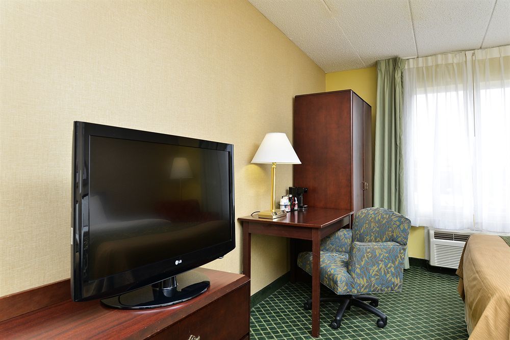 Comfort Inn College Park North Бествілл Екстер'єр фото