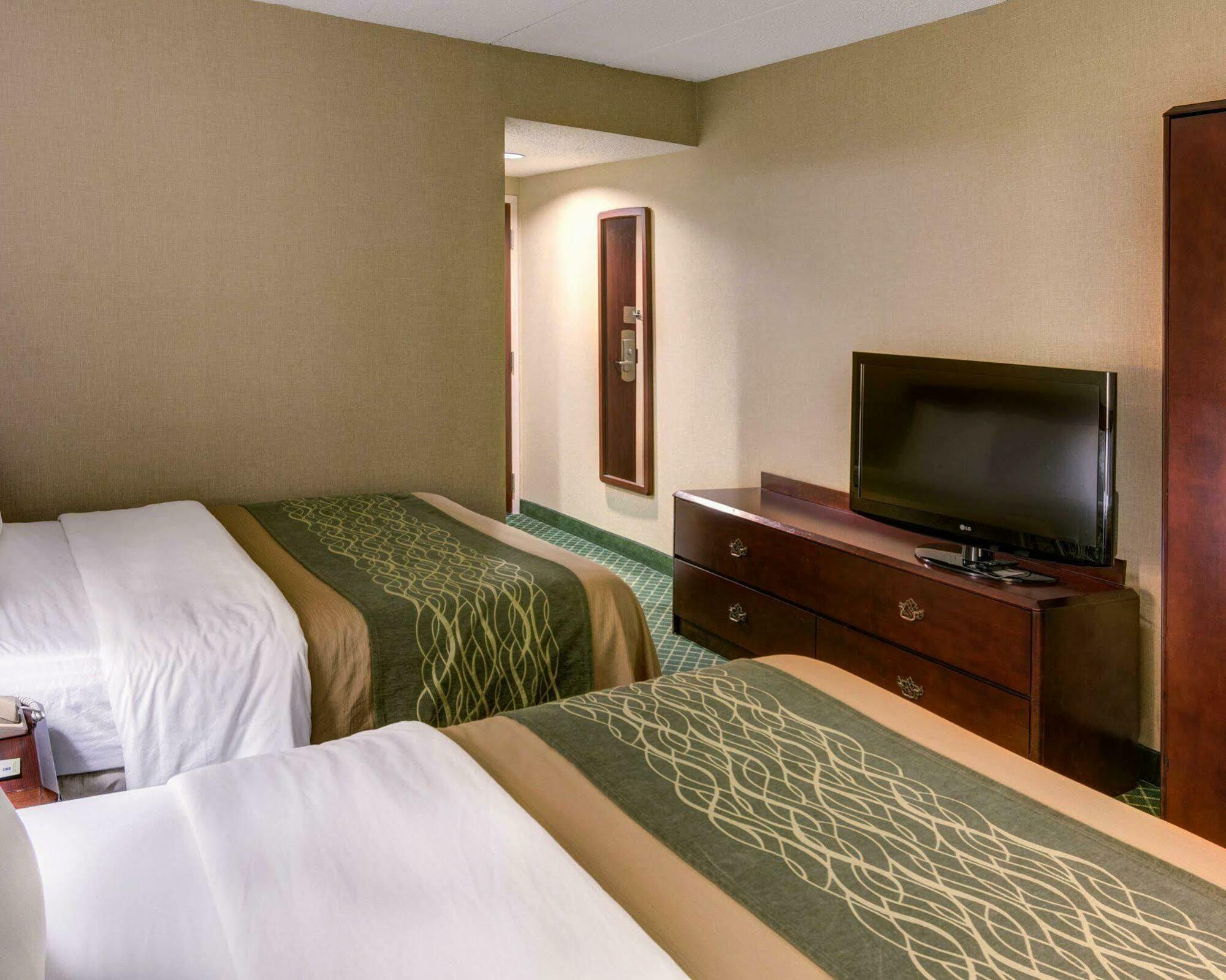 Comfort Inn College Park North Бествілл Екстер'єр фото